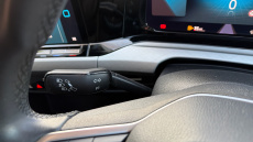 Volkswagen Golf 1.0 TSI Life 5dr Petrol Hatchback